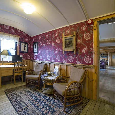 Mary-ann's Polarrigg Hotel Longyearbyen