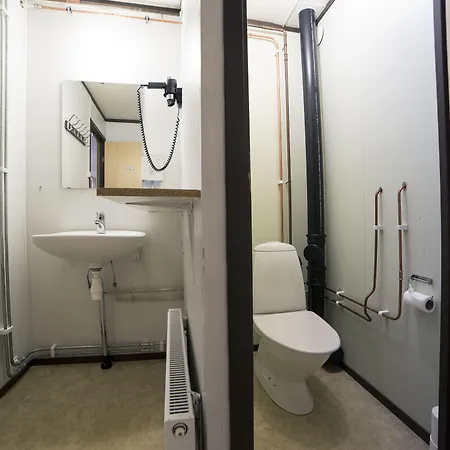 Mary-ann's Polarrigg Hotel 2*