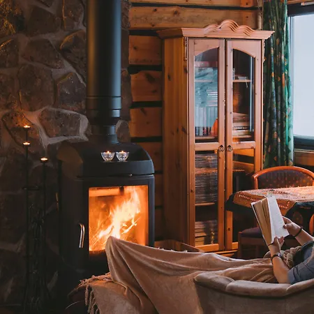 Mary-ann's Polarrigg