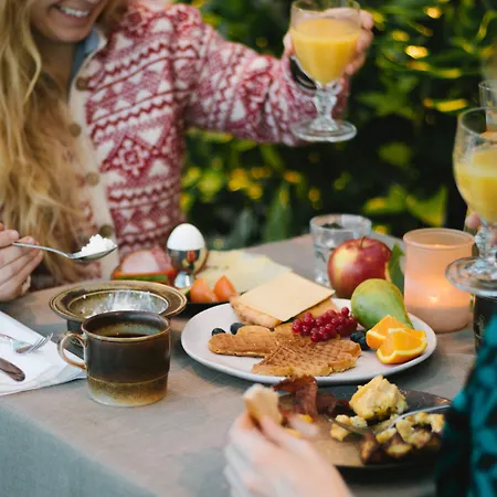 Mary-ann's Polarrigg Hotel