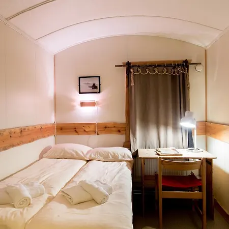 Mary-ann's Polarrigg