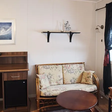 Mary-ann's Polarrigg Hotel