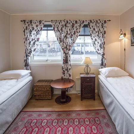 매리-앤 폴라리그